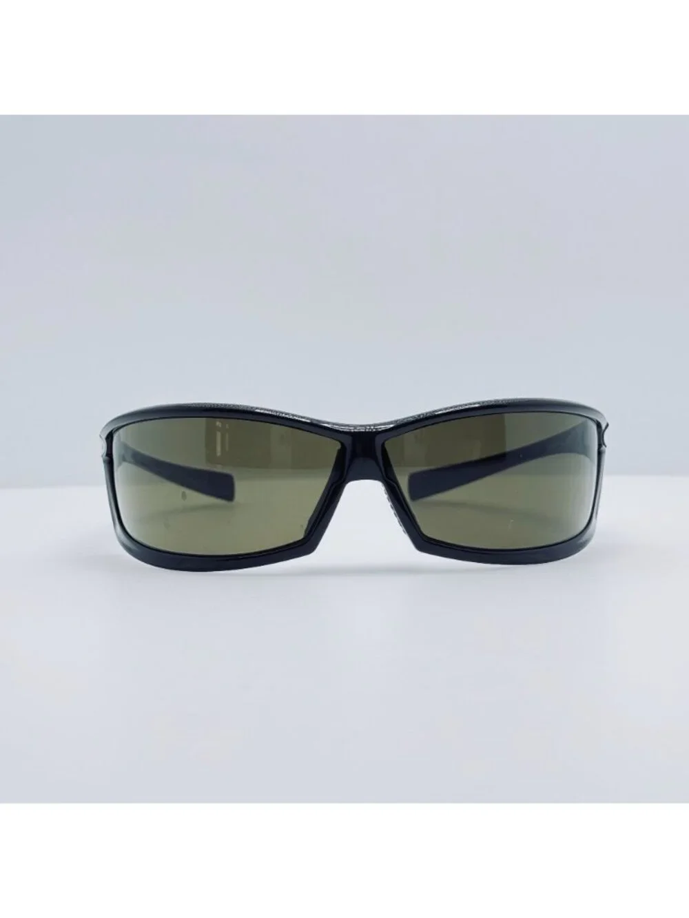 Louis Vuitton Sunglasses M80659 Cup 78-10-115